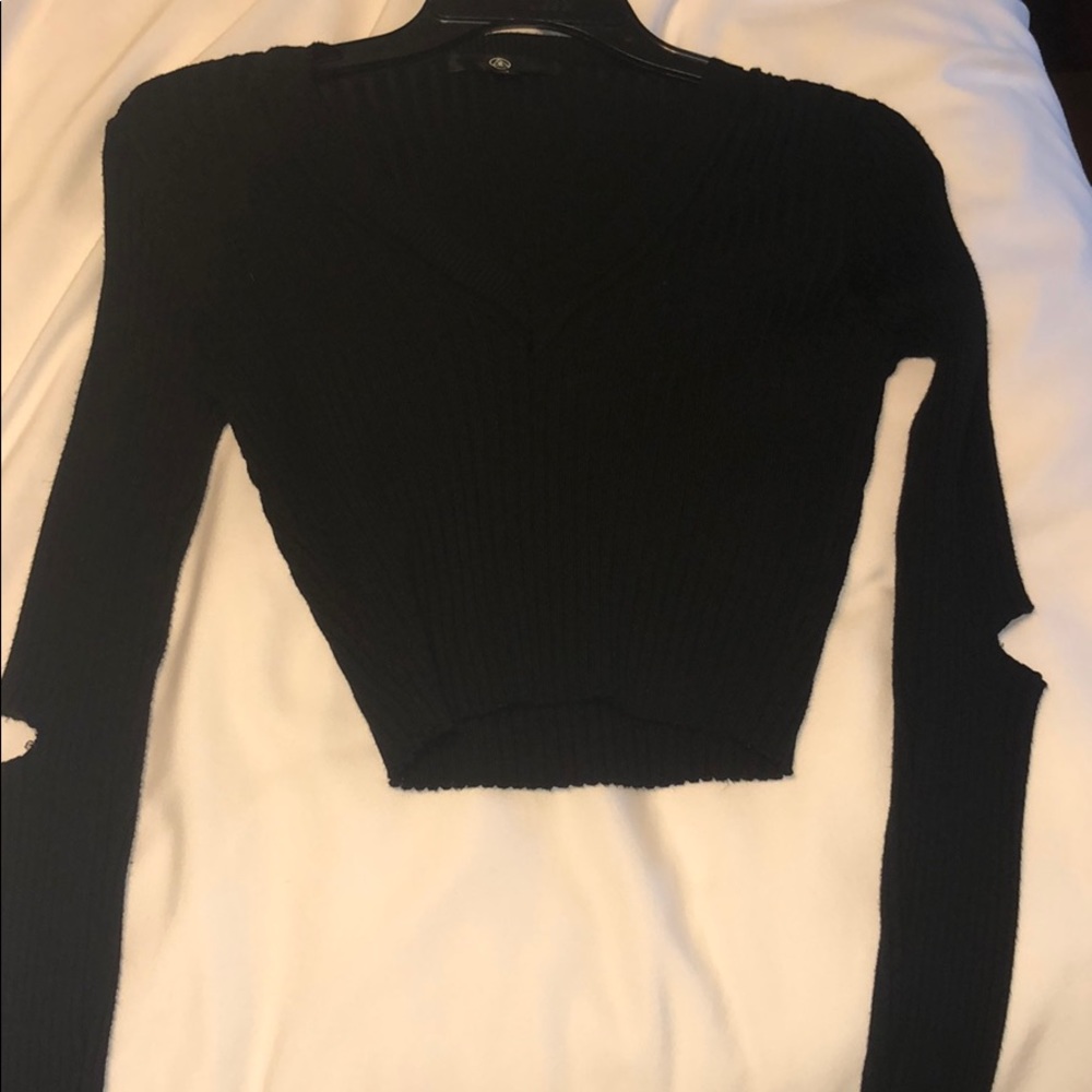 Miss guided black cropped sweater size 4